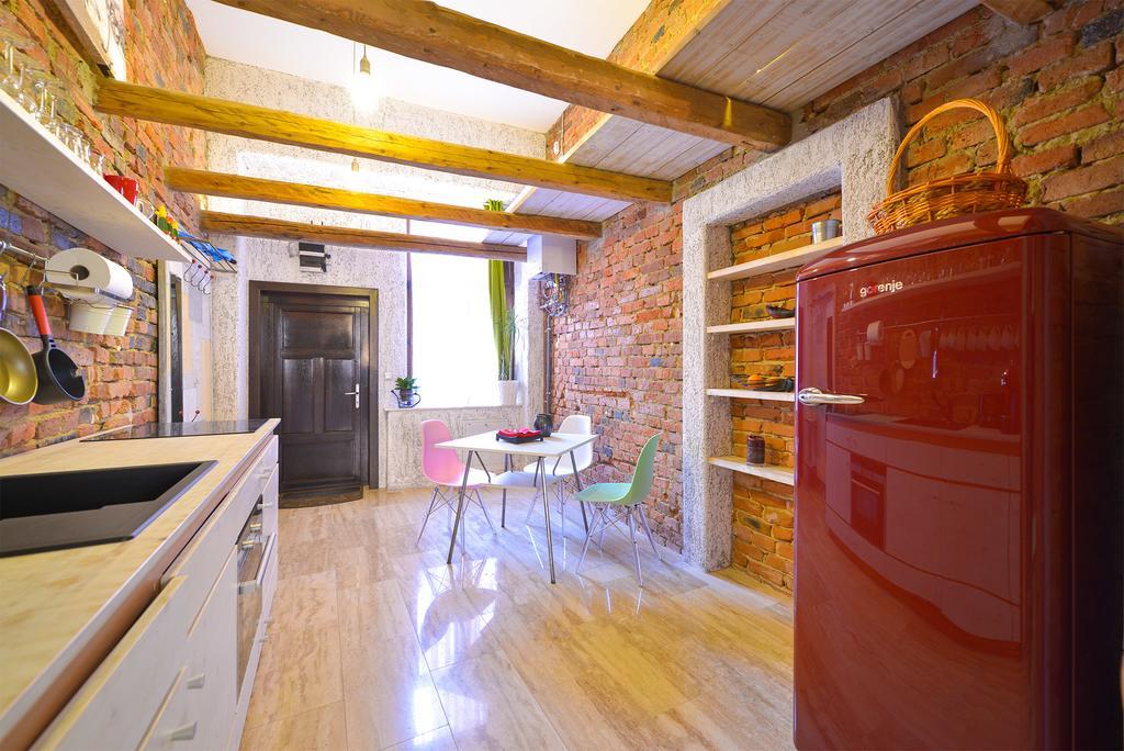Michael Weiss Apartment Брашов Экстерьер фото