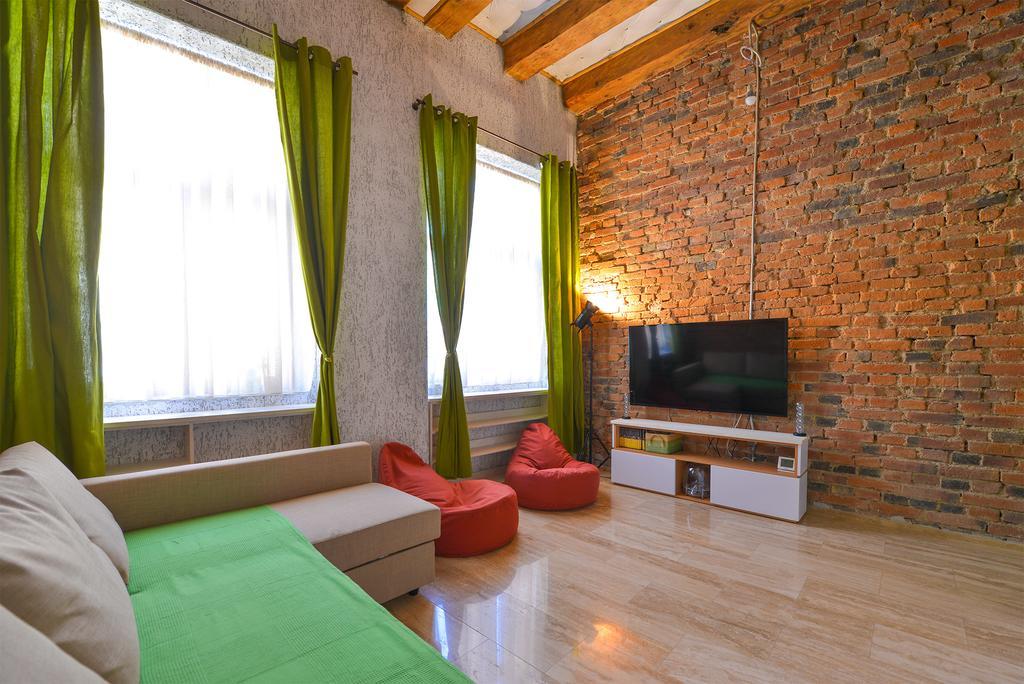 Michael Weiss Apartment Брашов Экстерьер фото
