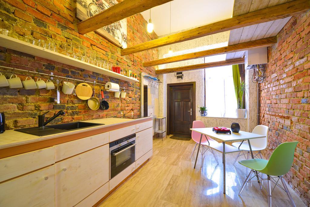 Michael Weiss Apartment Брашов Экстерьер фото